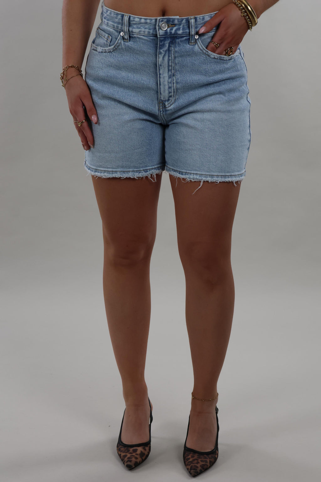 Adjustable waist denim Shorts – Stretch - Light washed