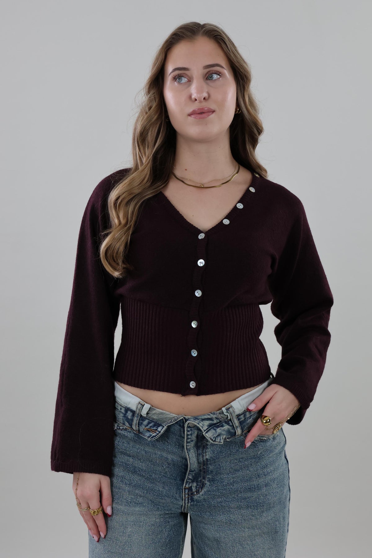 V-neck button Knit - Plum