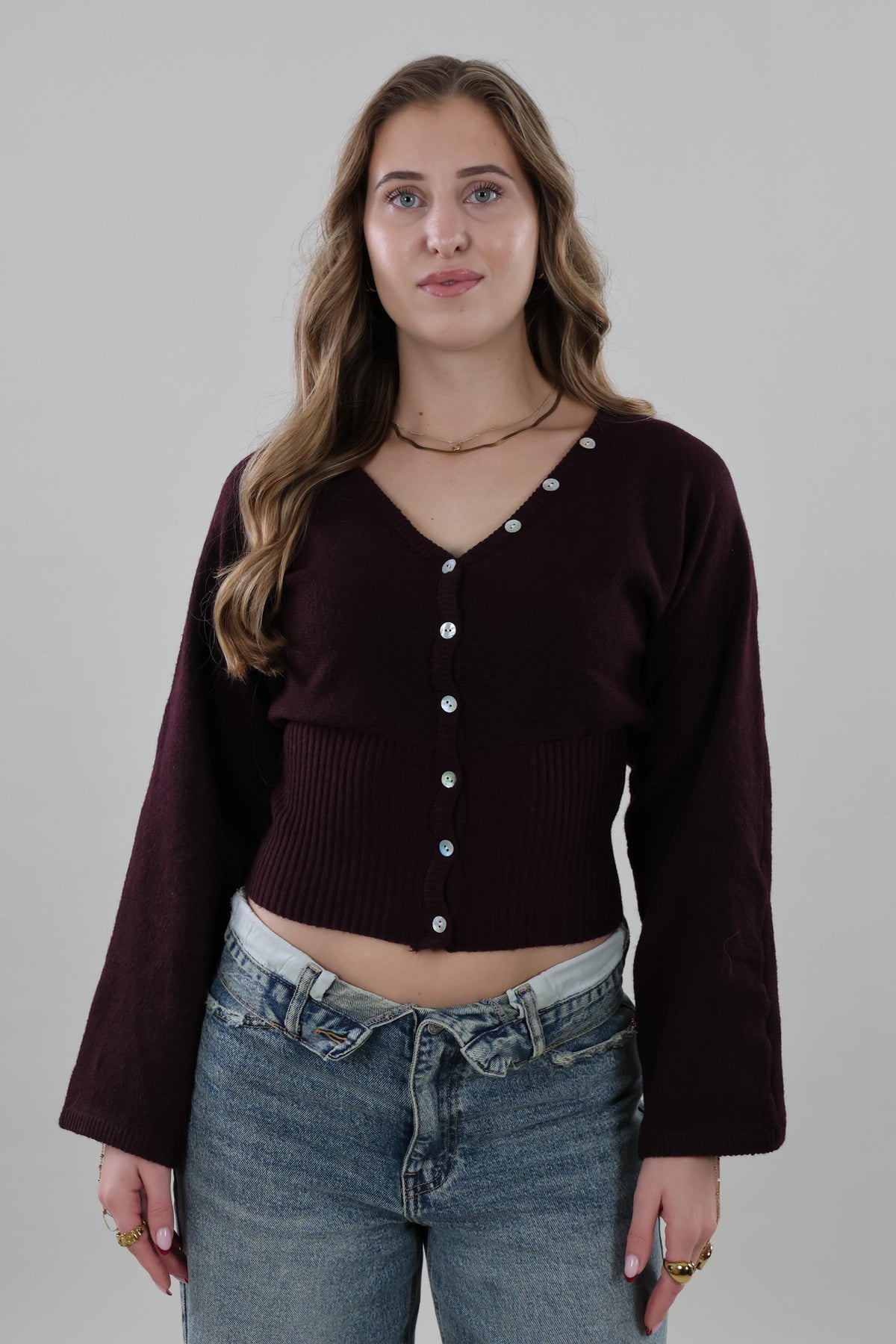 V-neck button Knit - Plum