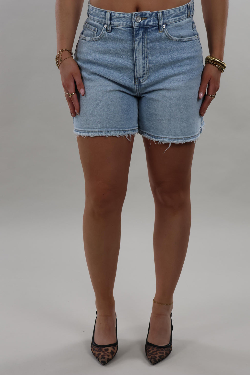 Adjustable waist denim Shorts – Stretch - Light washed