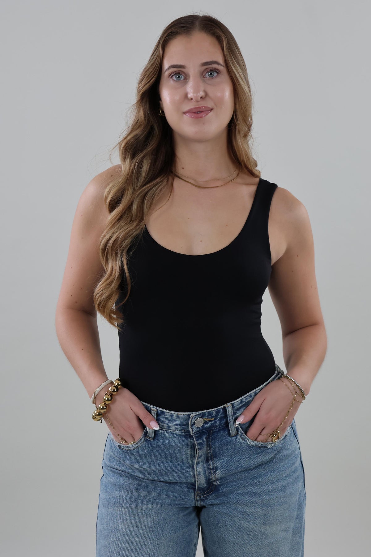 Essential scoop neck Bodysuit - Black