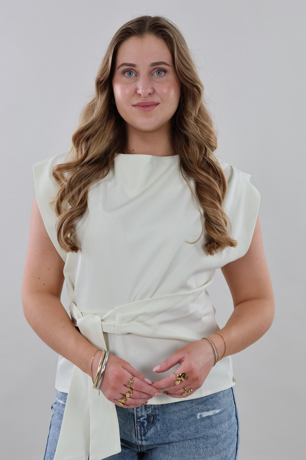 Front knot Top - Off white