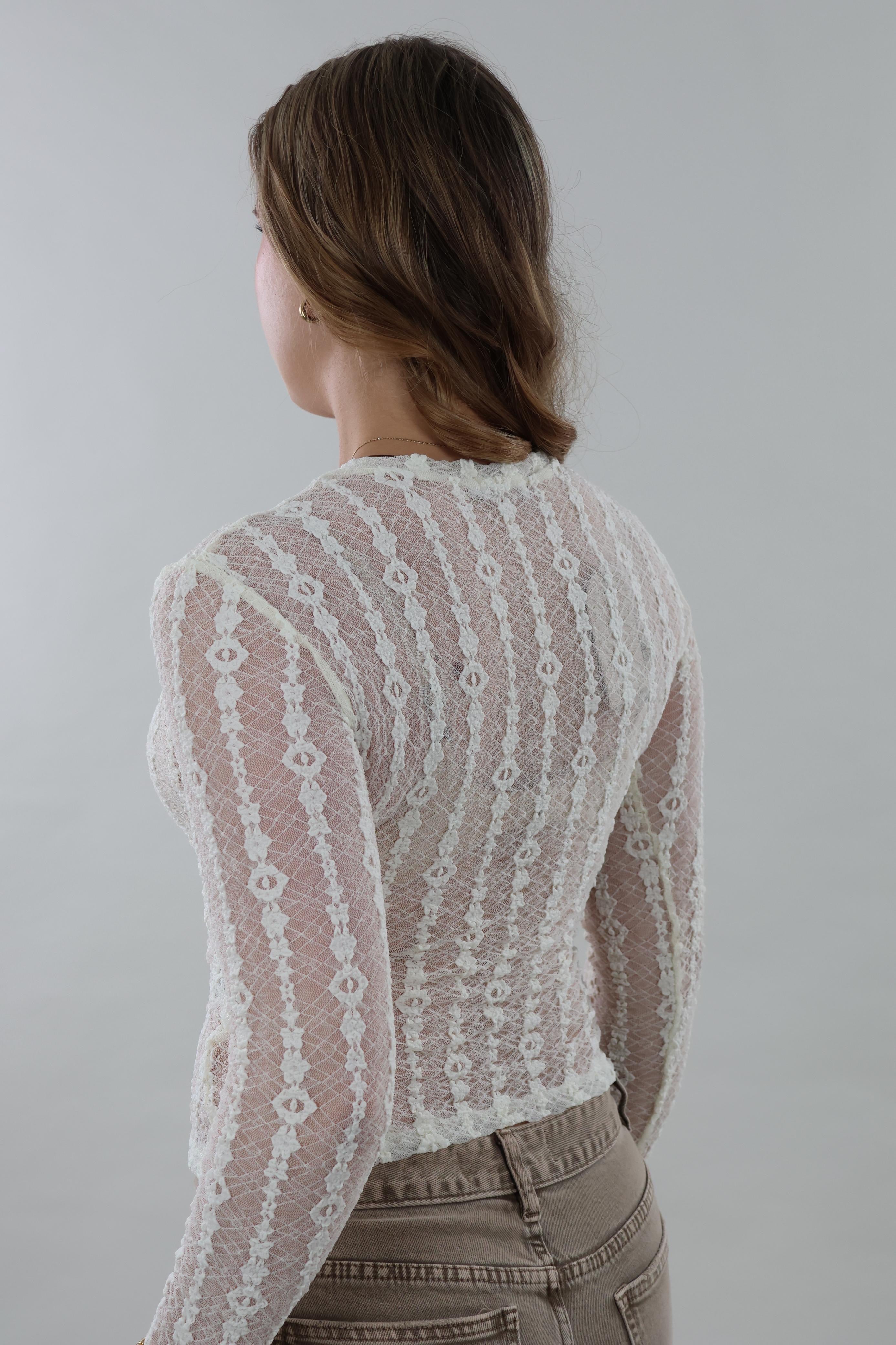 Sheer lace long sleeve Top - Crème