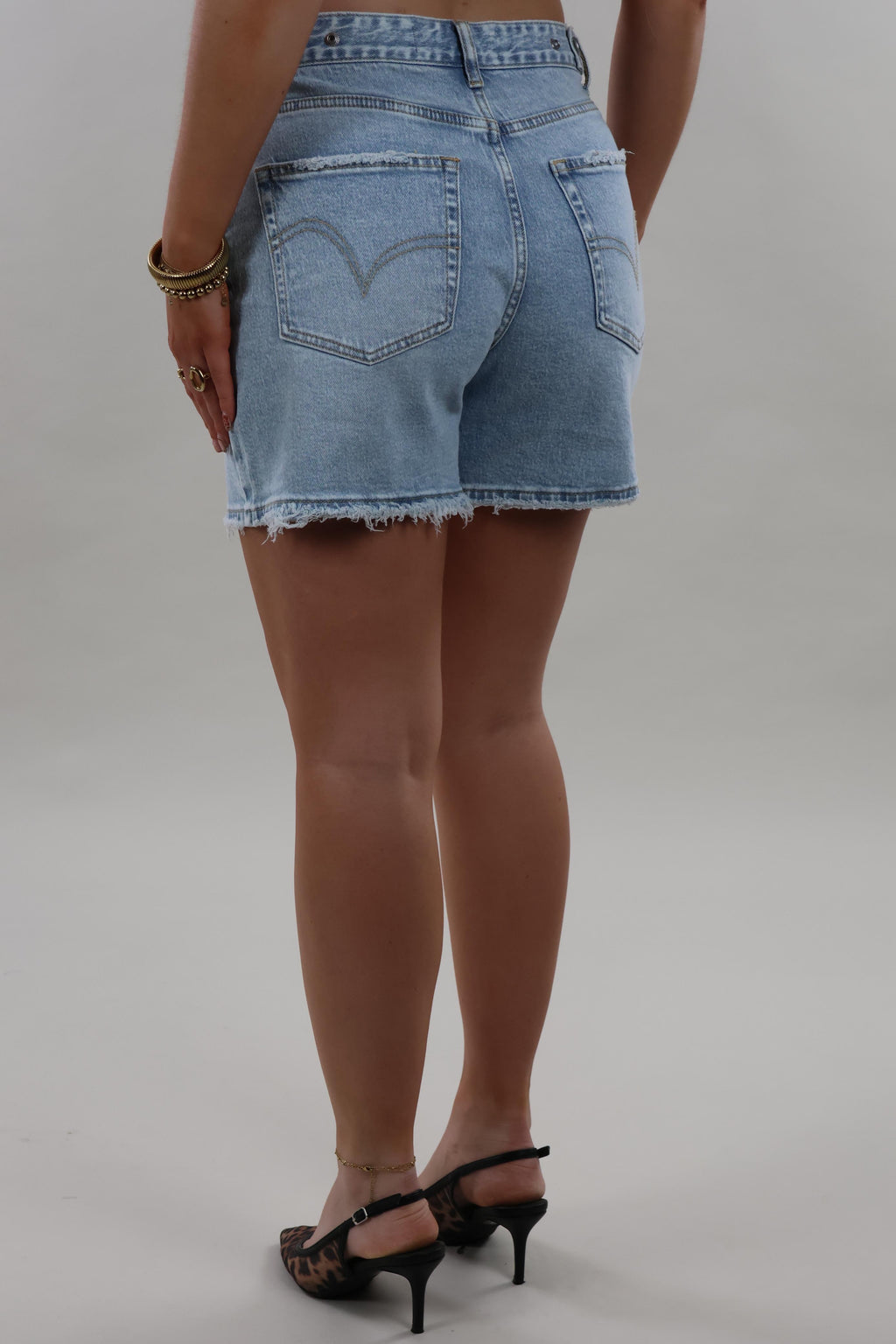 Adjustable waist denim Shorts – Stretch - Light washed