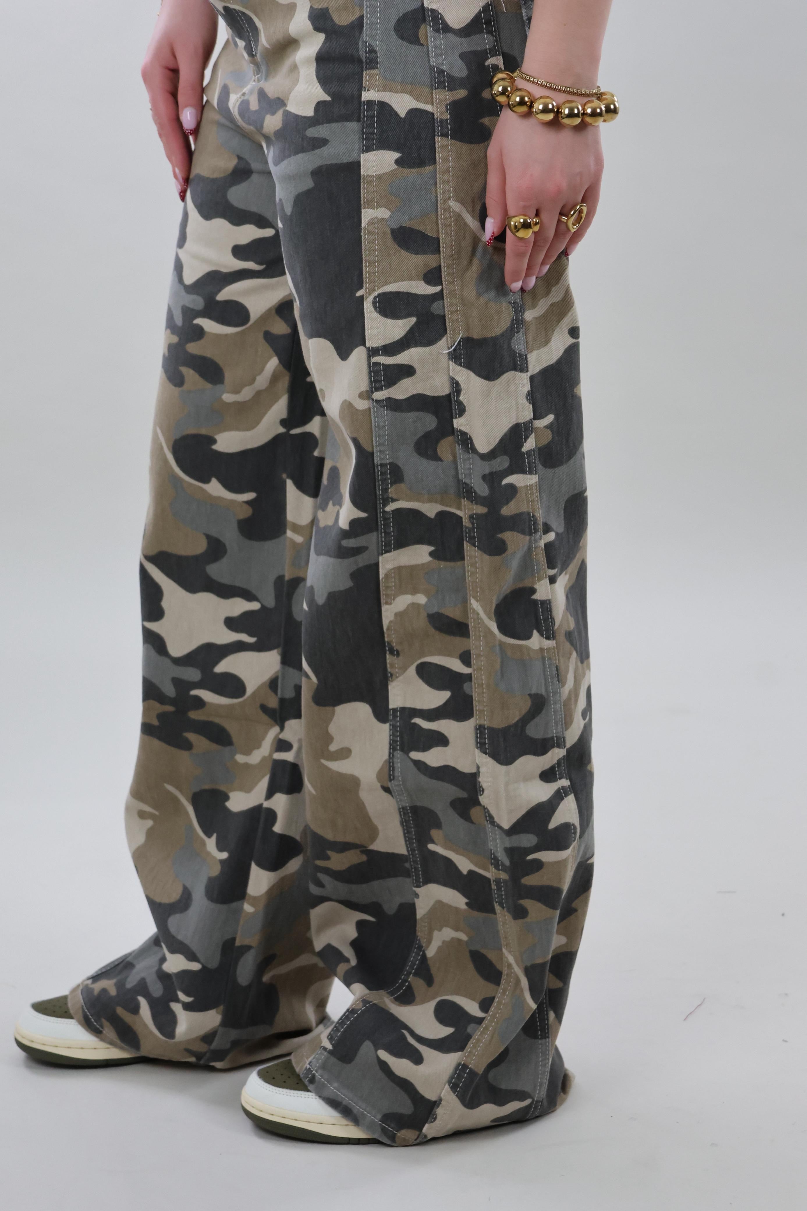 Camo baggy wide leg Jeans