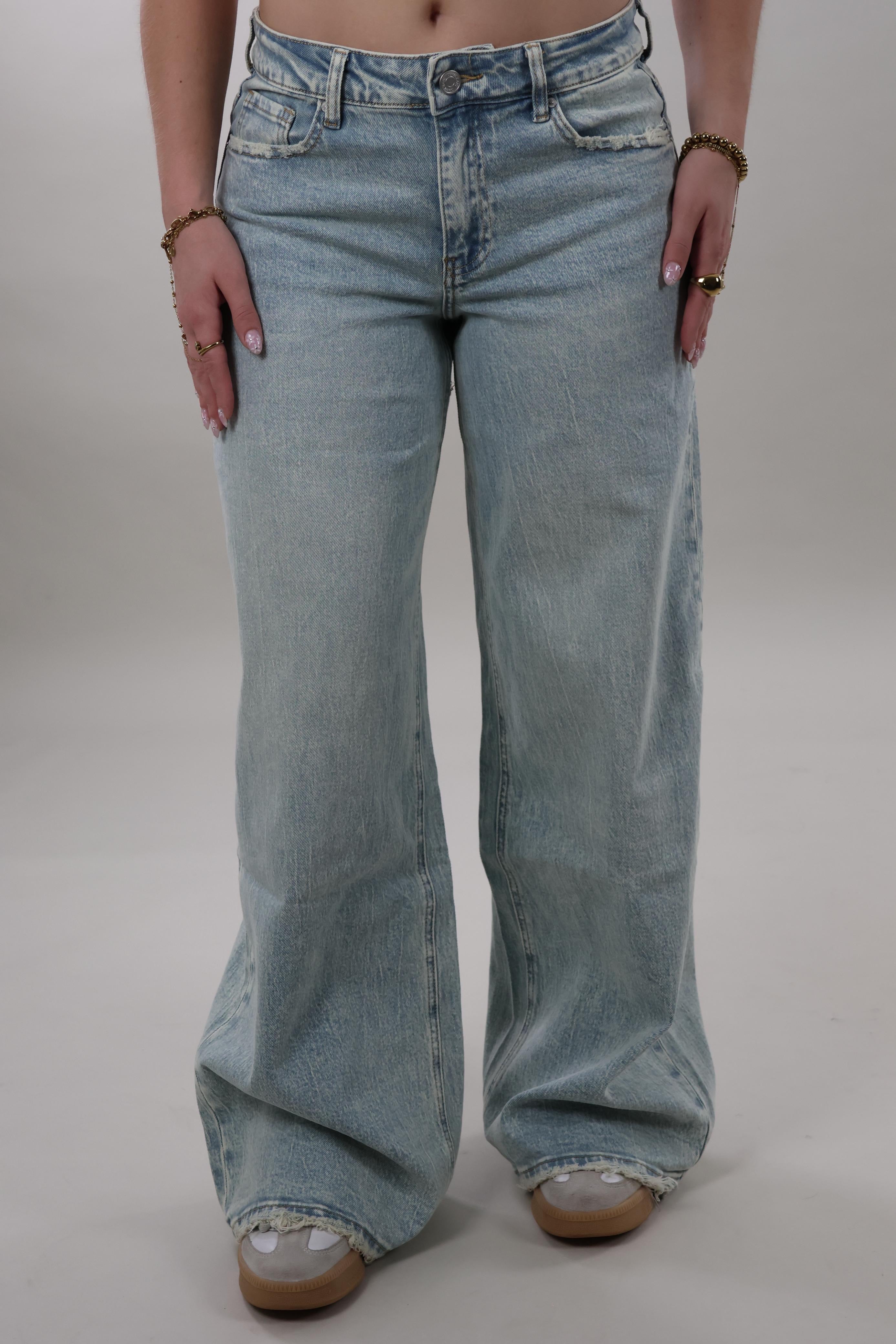 Basic mid waist wide leg Jeans - Light washed