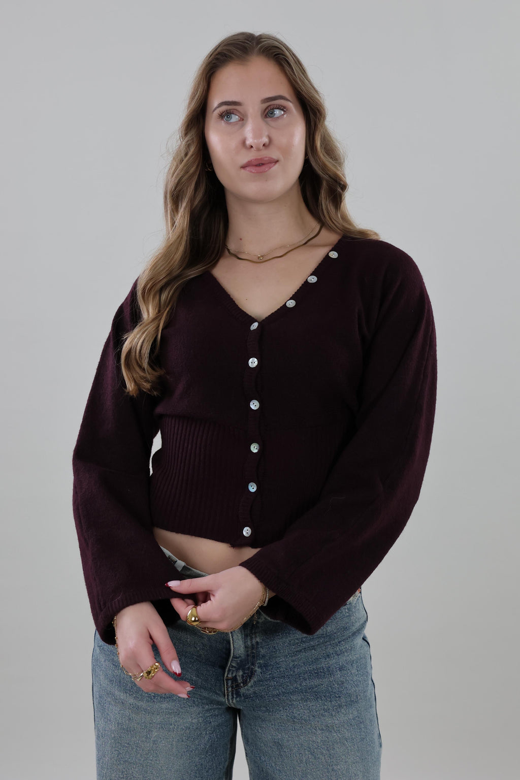 V-neck button Knit - Plum