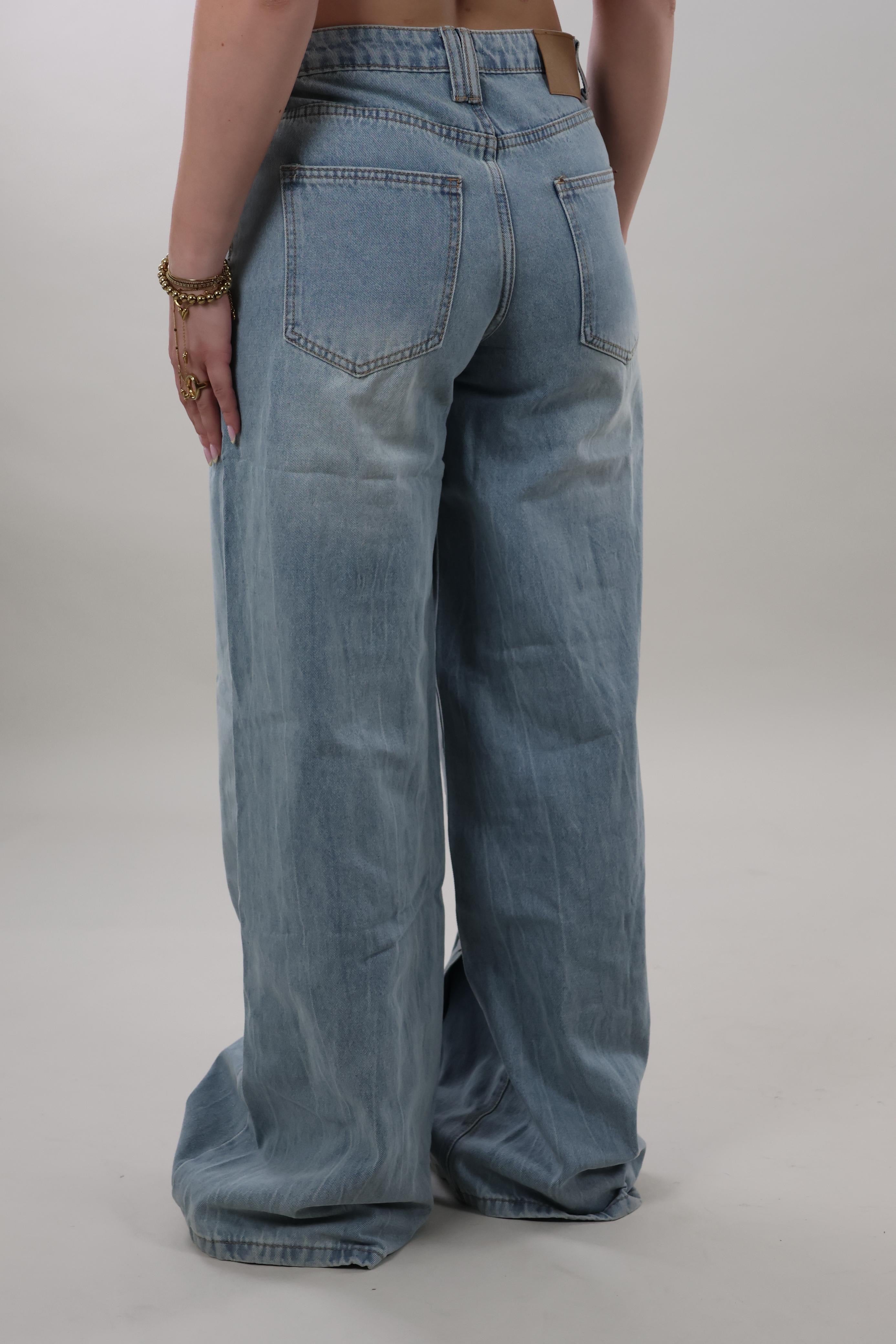 Side button wide leg Jeans - Light washed