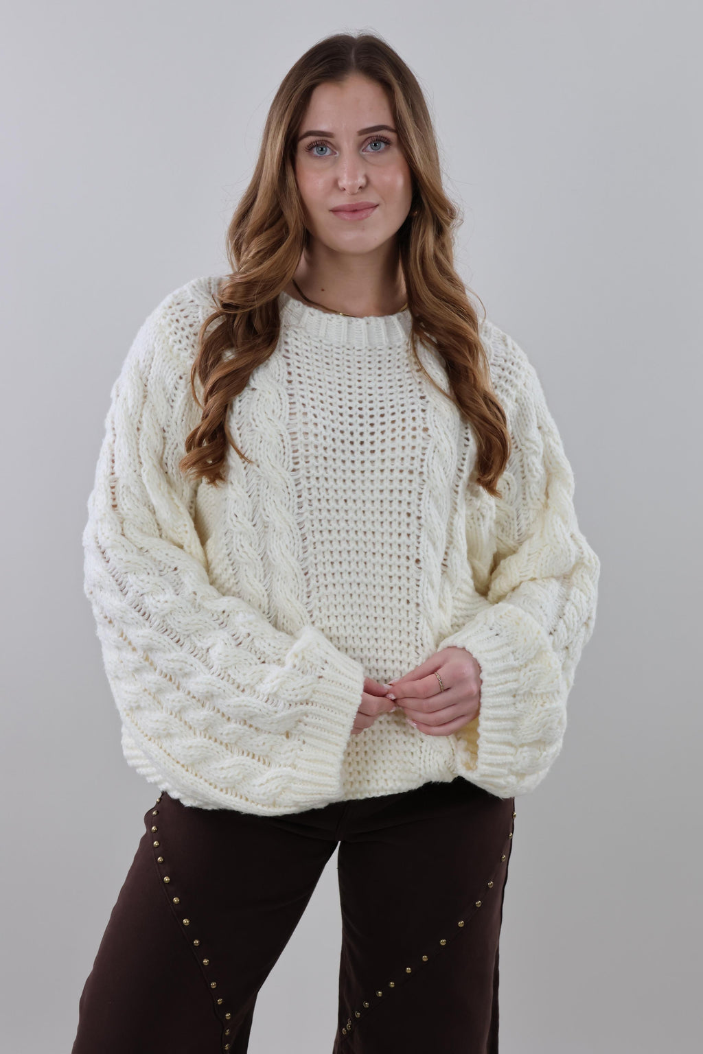 Chunky cable knit Sweater - Creme