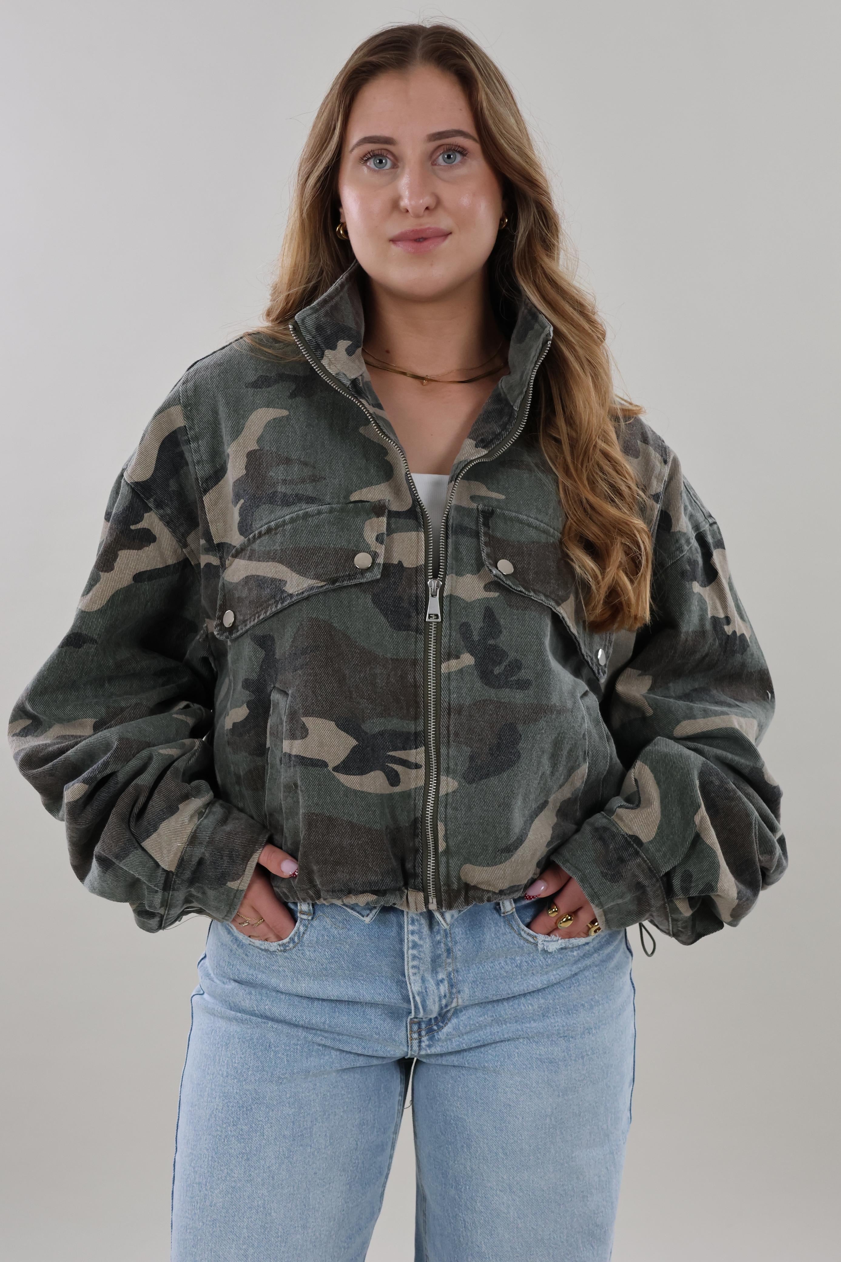 Camo cropped denim Jacket