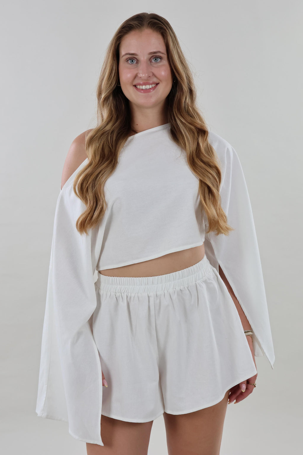 Asymmetric flare sleeve Top - White