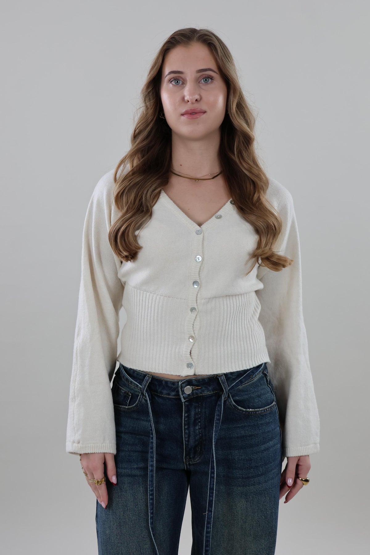 V-neck button Knit - Crème
