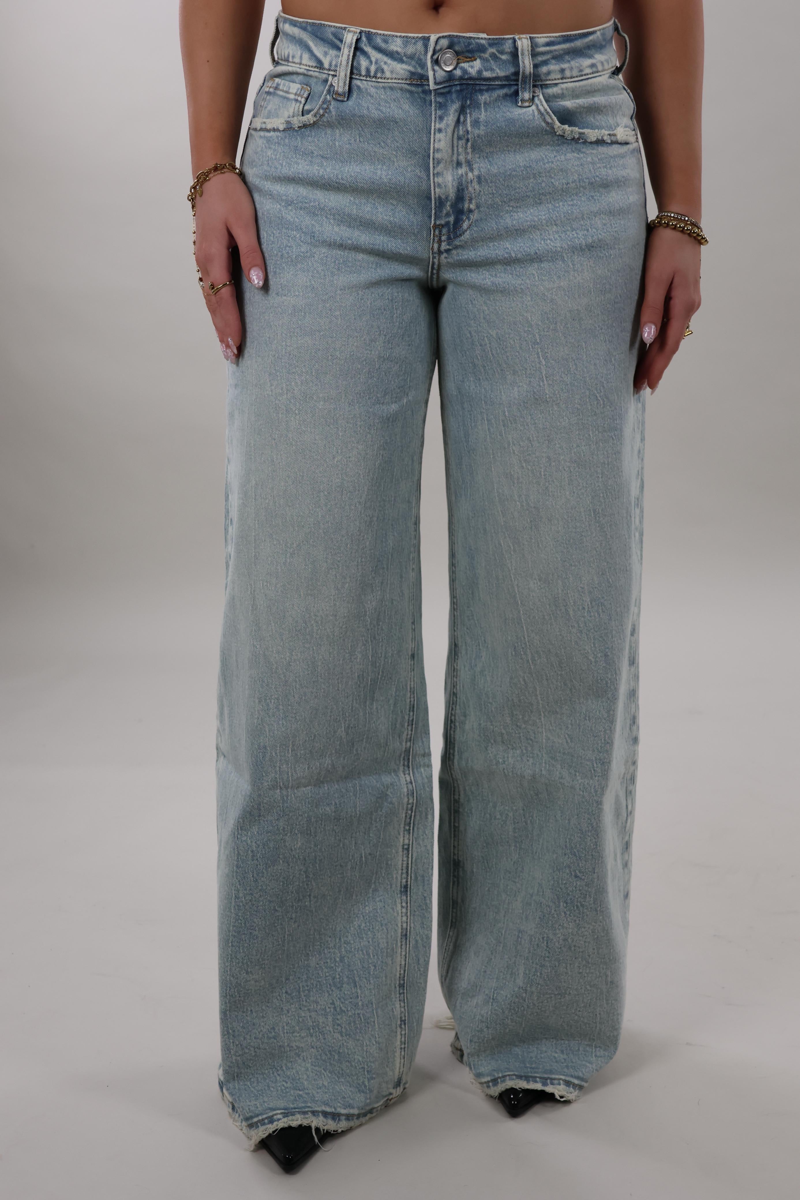 Basic mid waist wide leg Jeans - Light washed