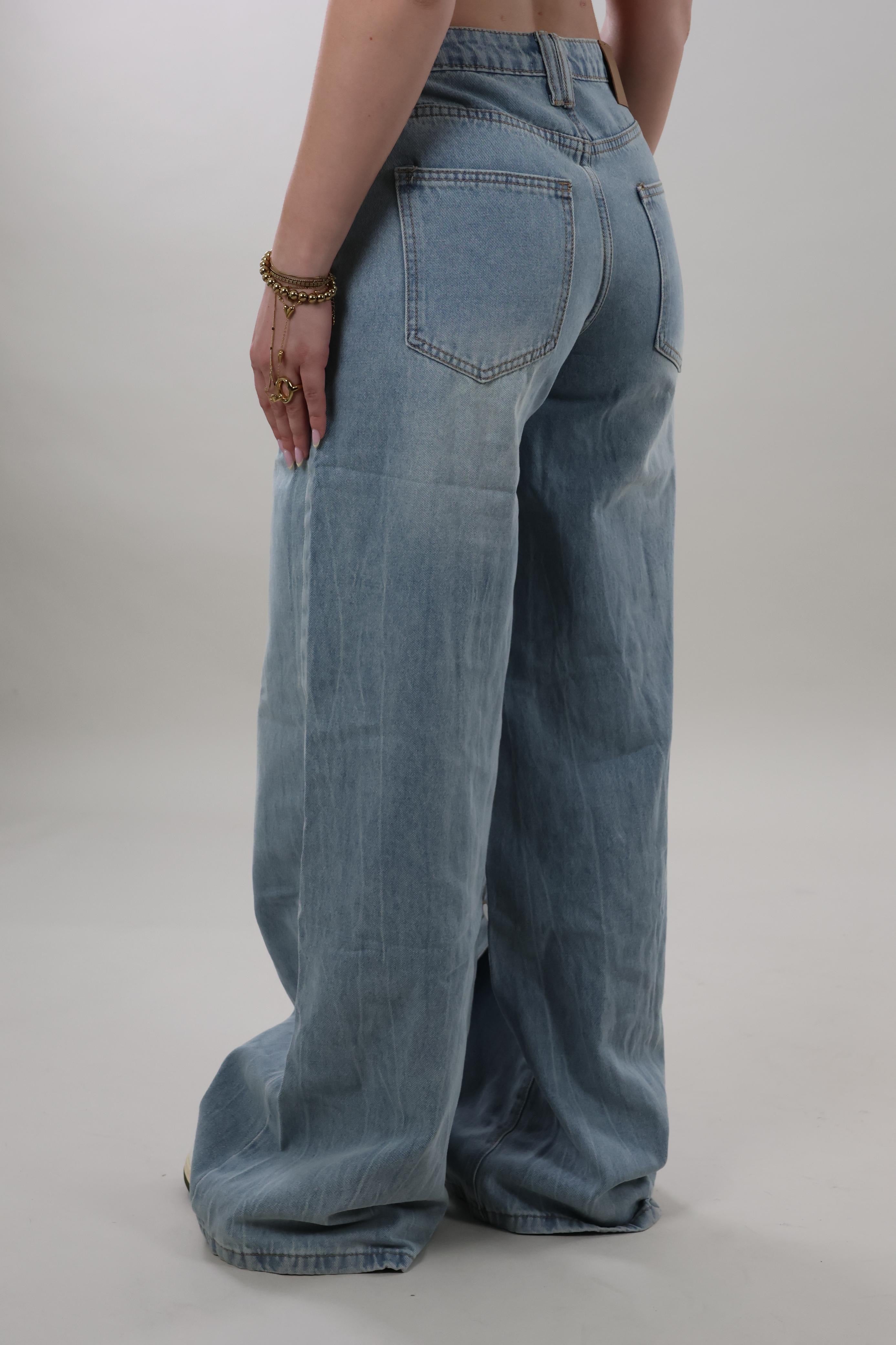 Side button wide leg Jeans - Light washed