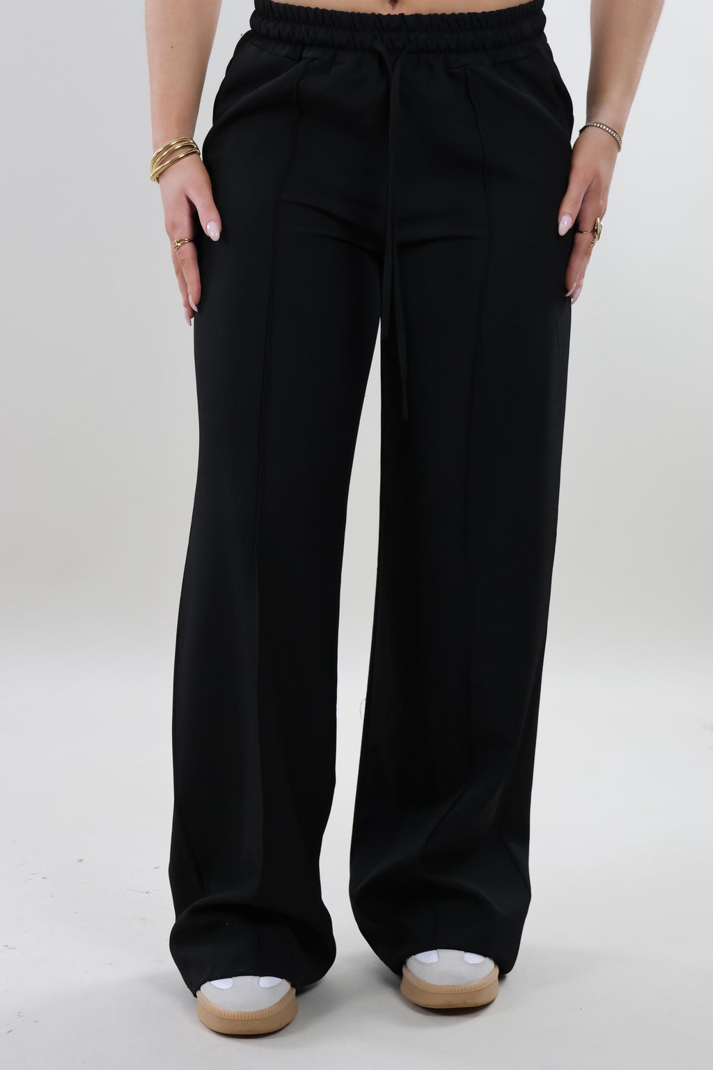 Essential wide leg Pants - Black