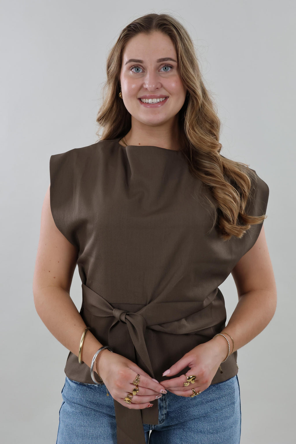 Front knot Top - Brown