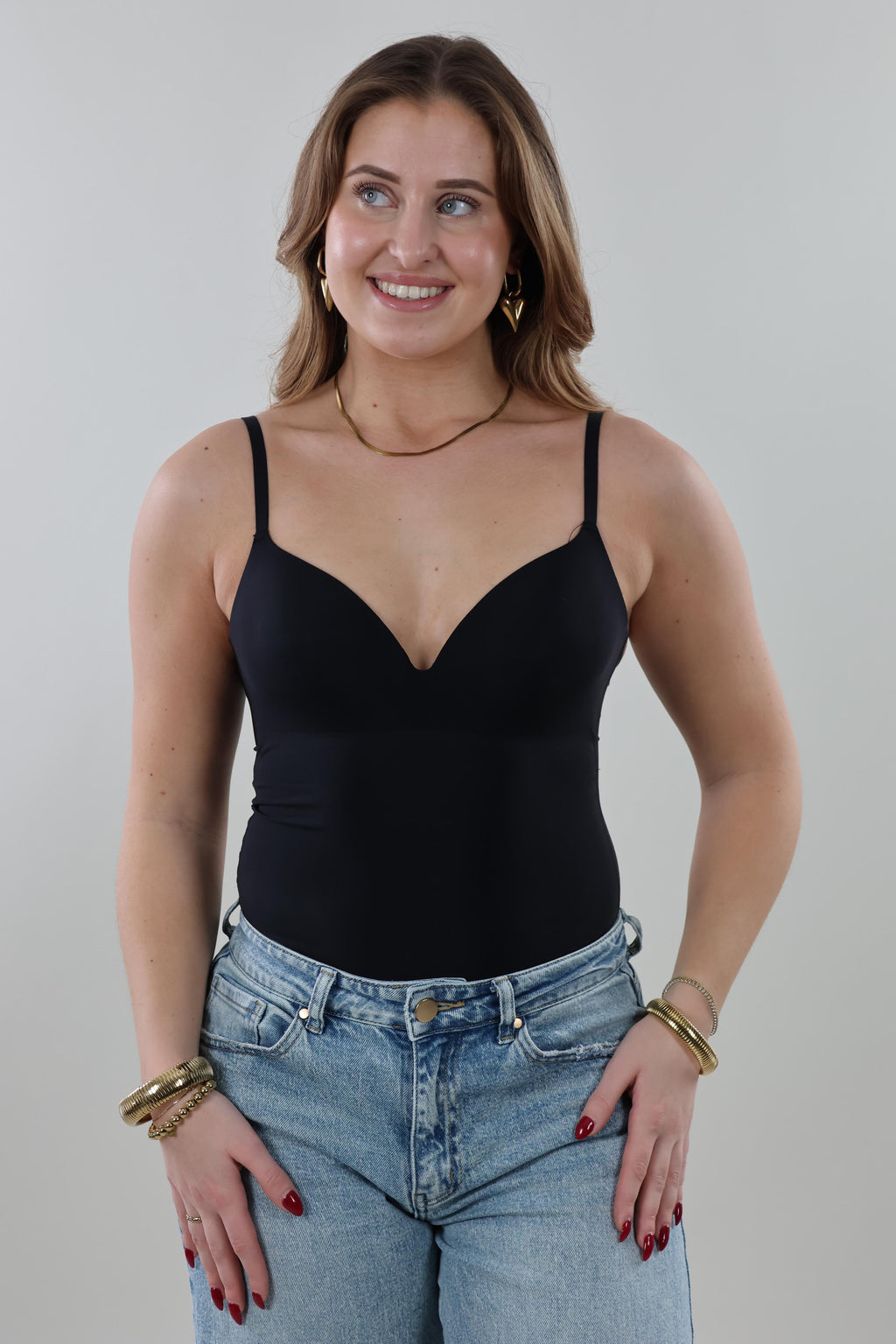 Smooth sculpt V-neck Bodysuit - Black