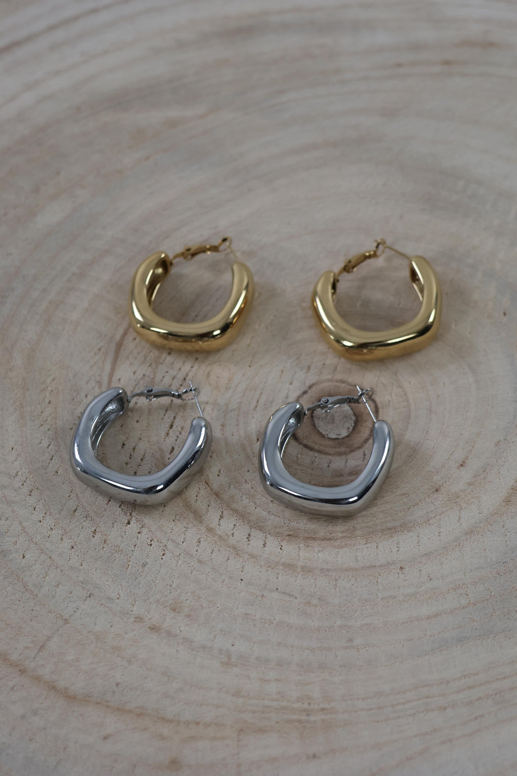 Sculpted chunky hoop Earrings - Silver